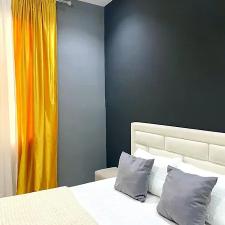 Appartamento Blloku Center *